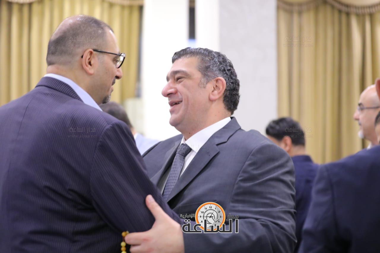 Madar Al-Saa Images 0.33193468569217344