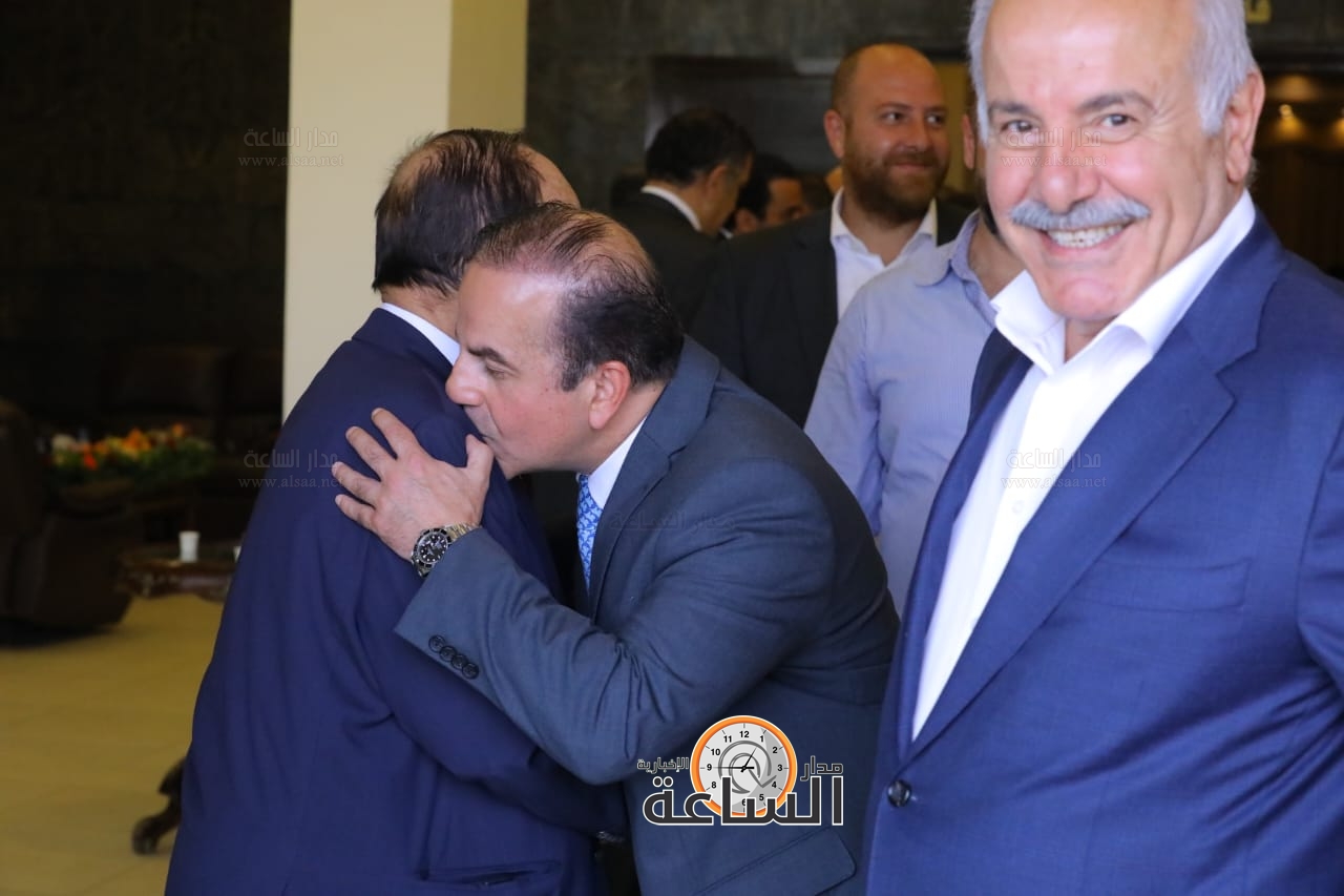 Madar Al-Saa Images 0.5178747918635276