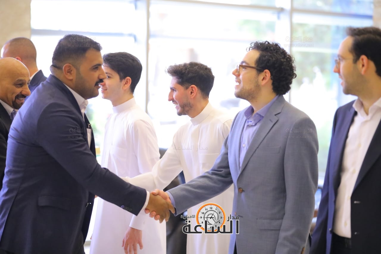 Madar Al-Saa Images 0.8829799398288077