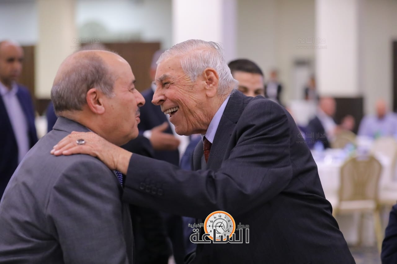 Madar Al-Saa Images 0.23451598418073727