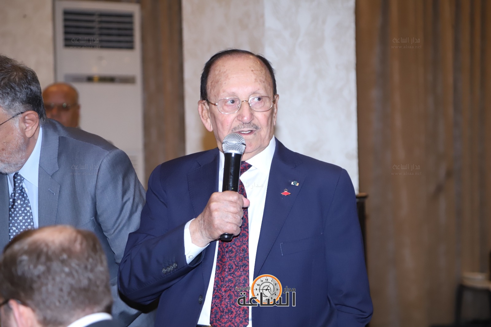 Madar Al-Saa Images 0.009697278478145388