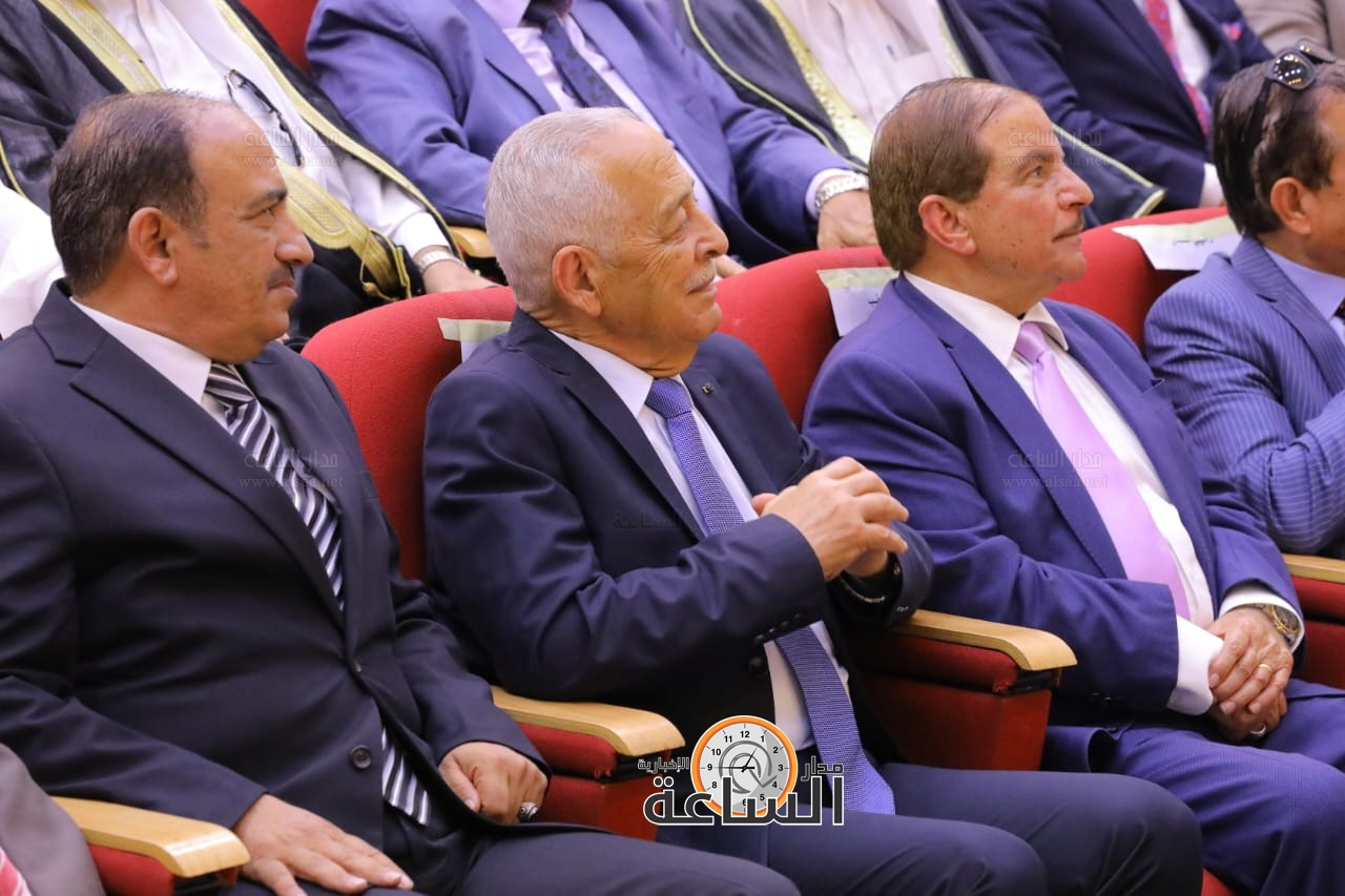 Madar Al-Saa Images 0.17693233619313276