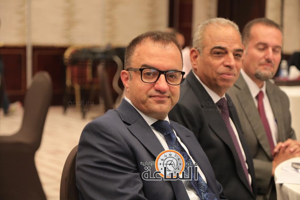 Madar Al-Saa Images 0.6390535011345825