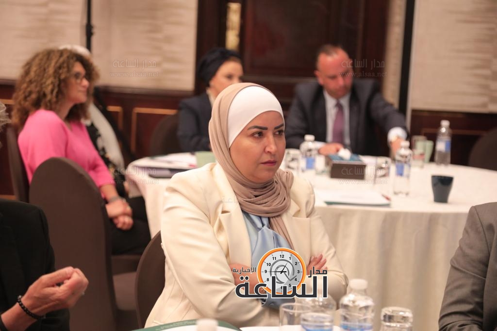 Madar Al-Saa Images 0.32522654685678565