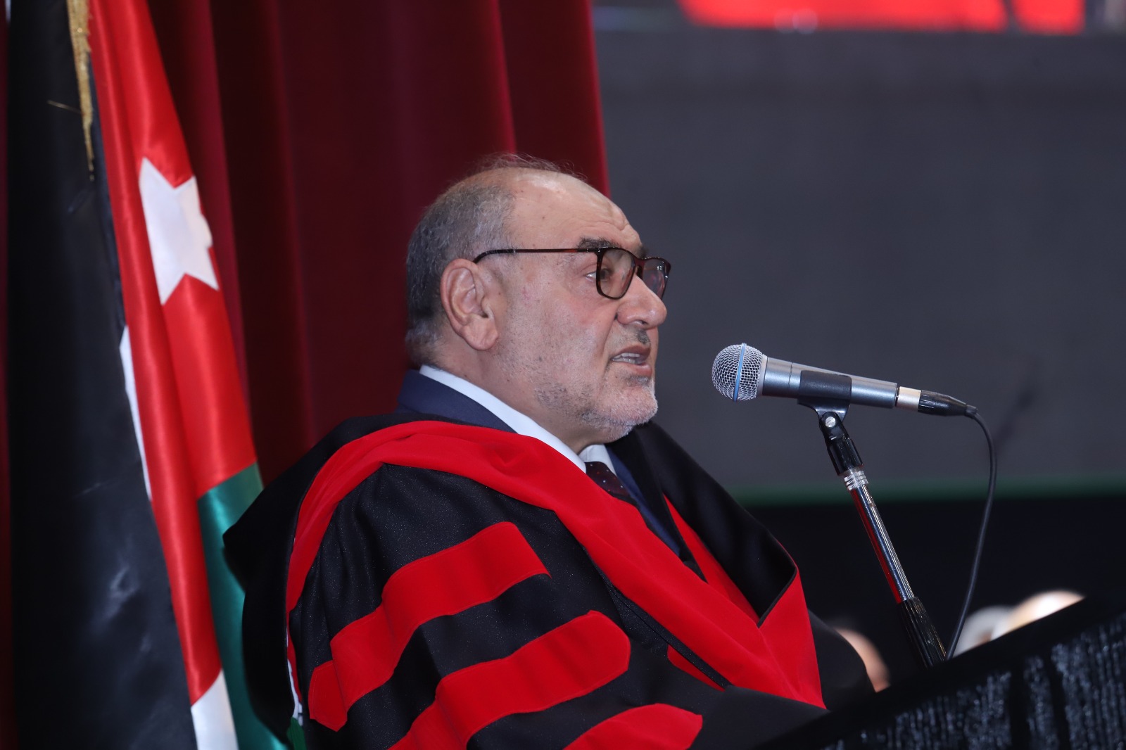 د.فواز الزبون