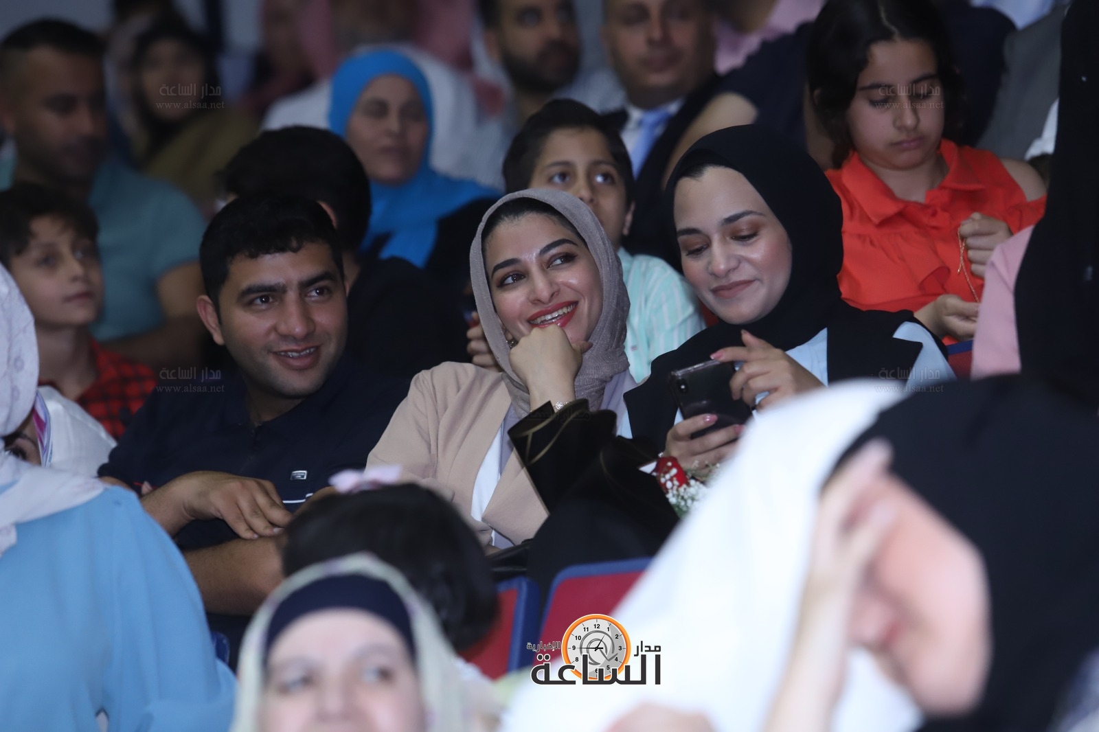 Madar Al-Saa Images 0.5707084323169502