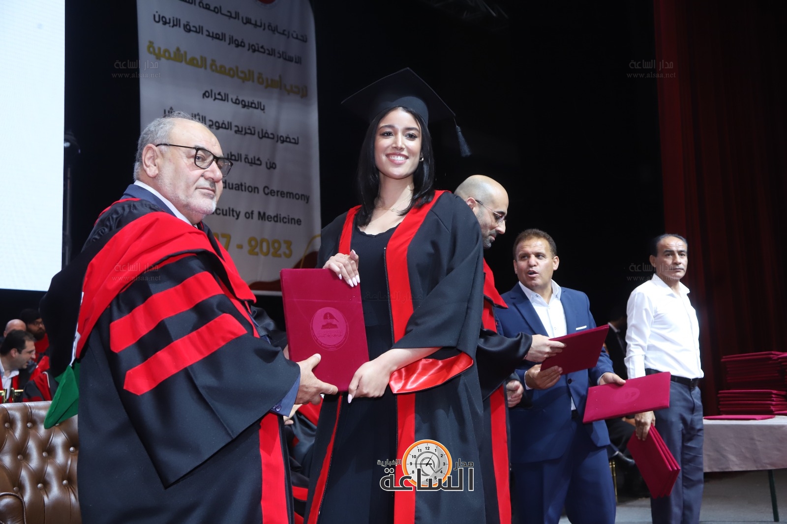 Madar Al-Saa Images 0.9082029470647542