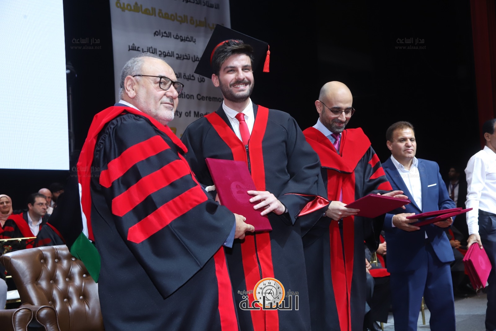 Madar Al-Saa Images 0.34007696952542077