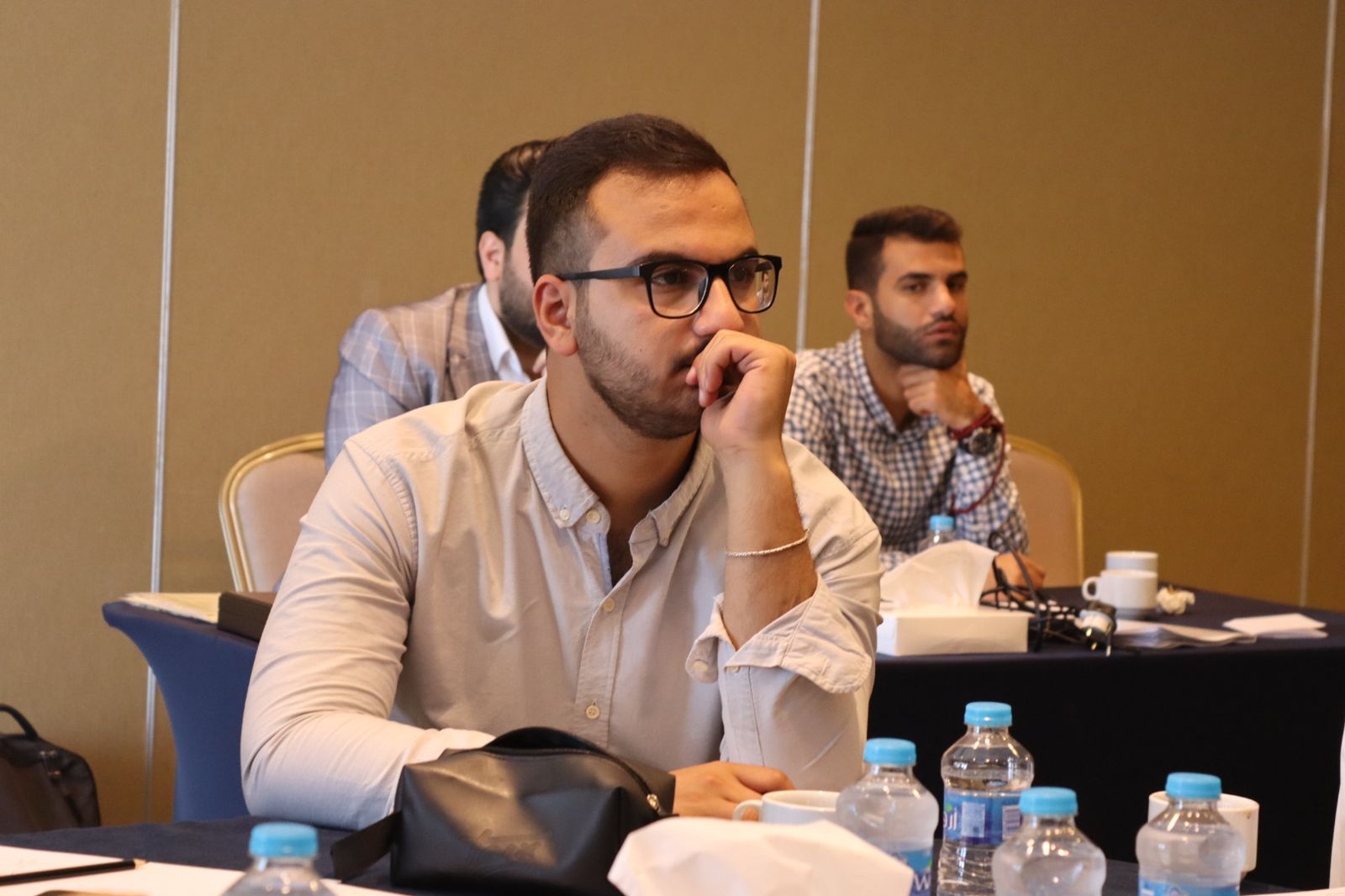 Madar Al-Saa Images 0.5124953599923017