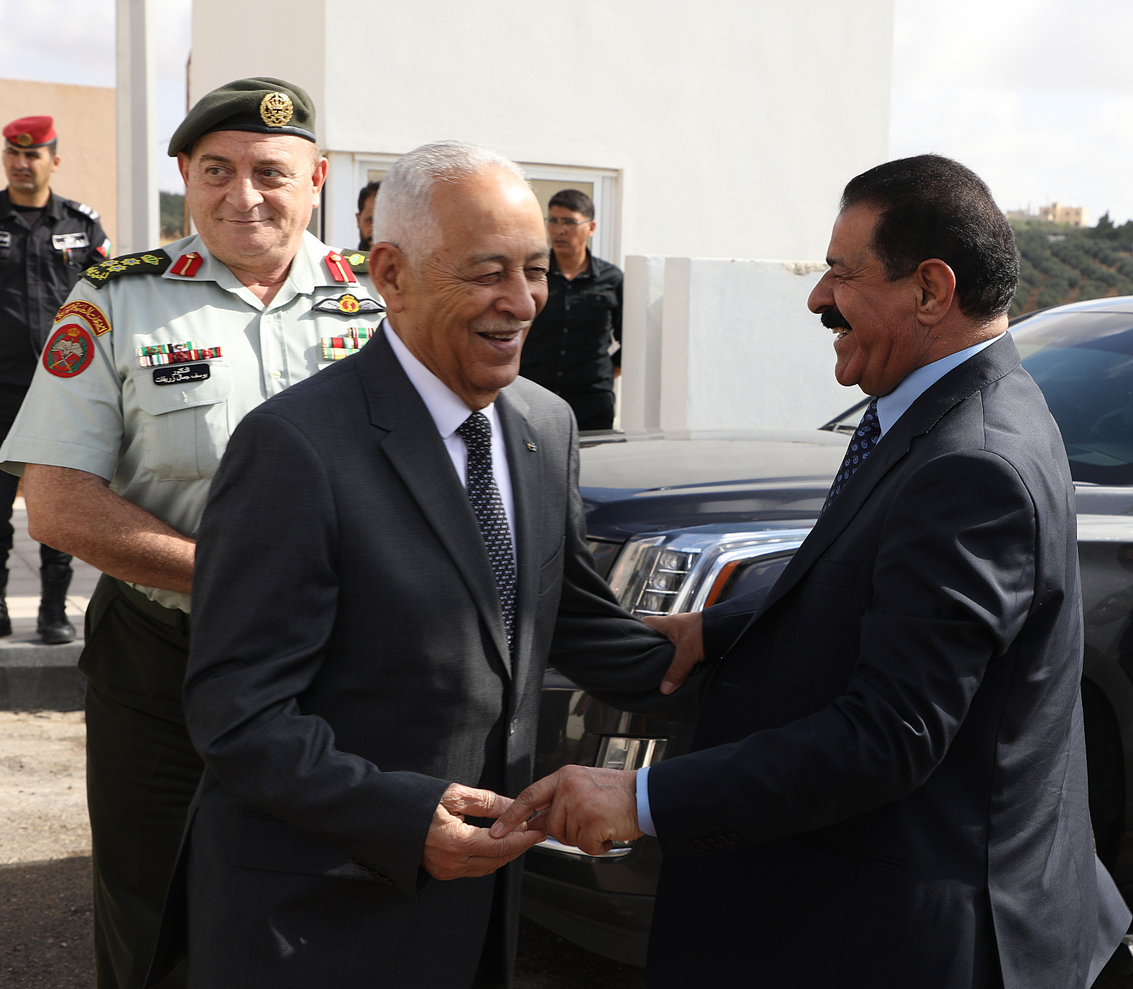 Madar Al-Saa Images 0.8440392919976449