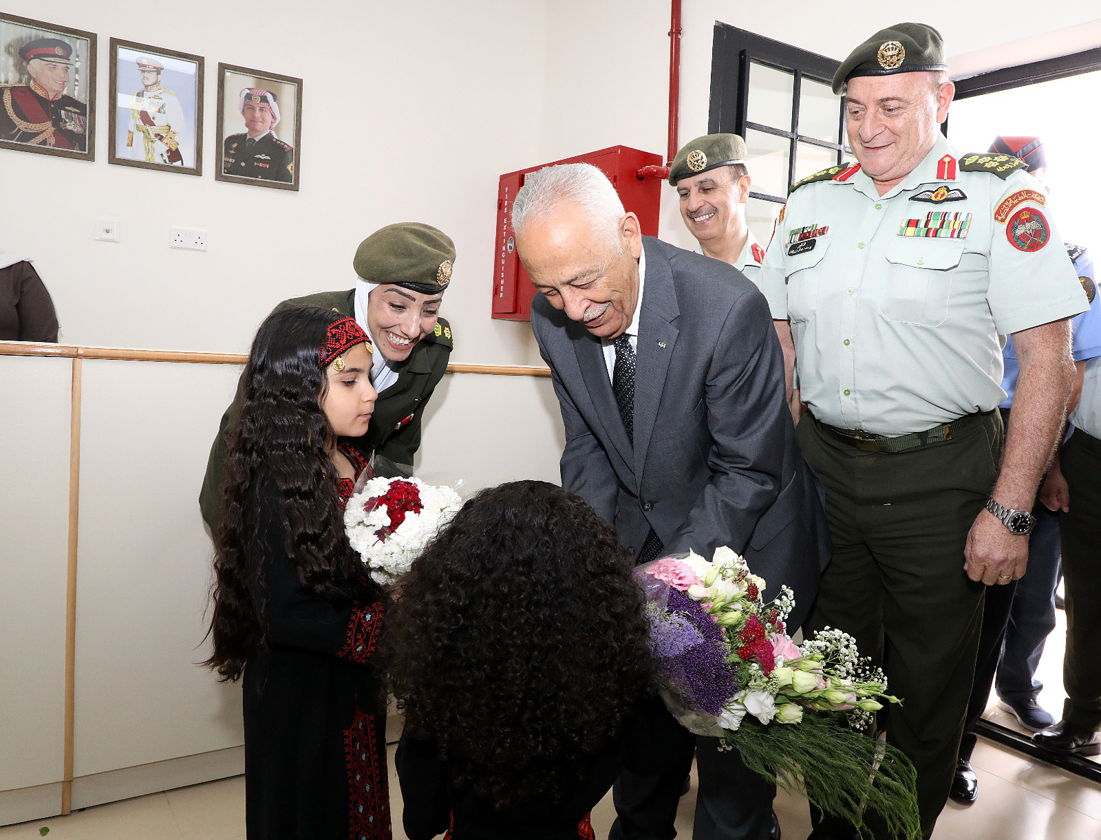 Madar Al-Saa Images 0.1686069808000028