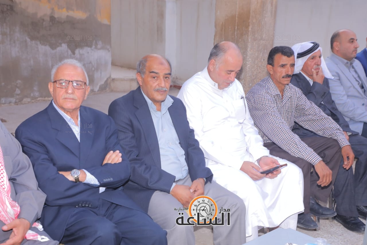 Madar Al-Saa Images 0.6413052368229348