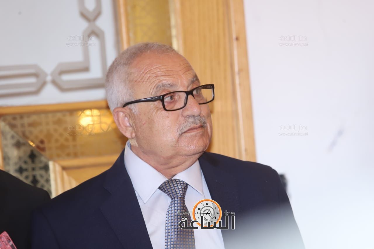 Madar Al-Saa Images 0.07832323127754193