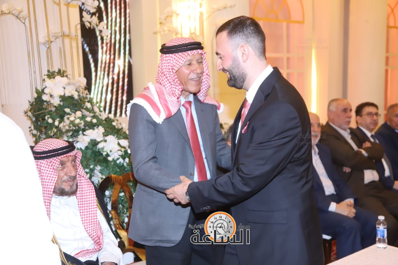 Madar Al-Saa Images 0.4010436045503396