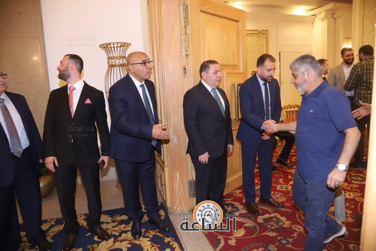 Madar Al-Saa Images 0.03845847886071585