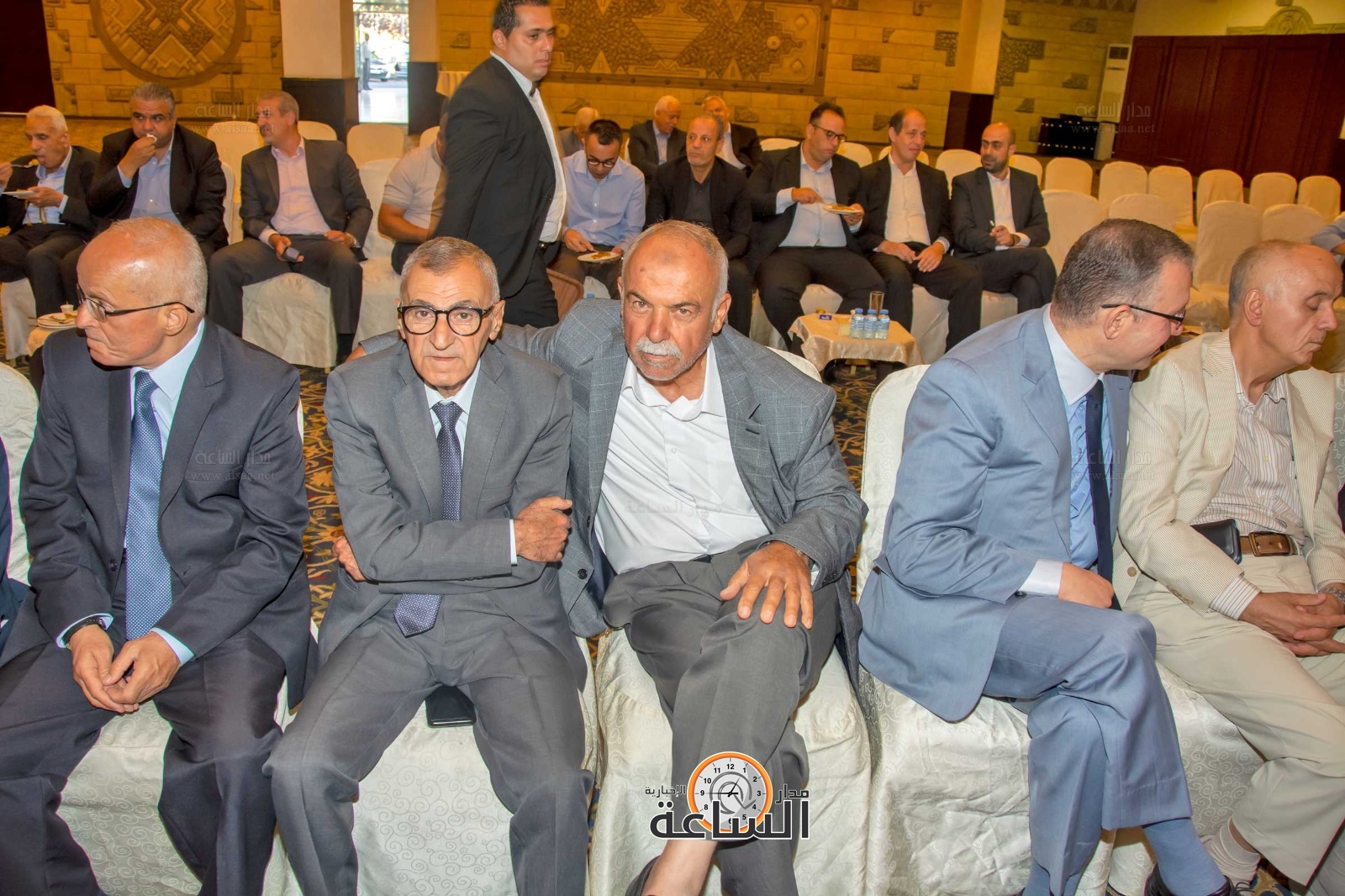 Madar Al-Saa Images 0.43455666129351533