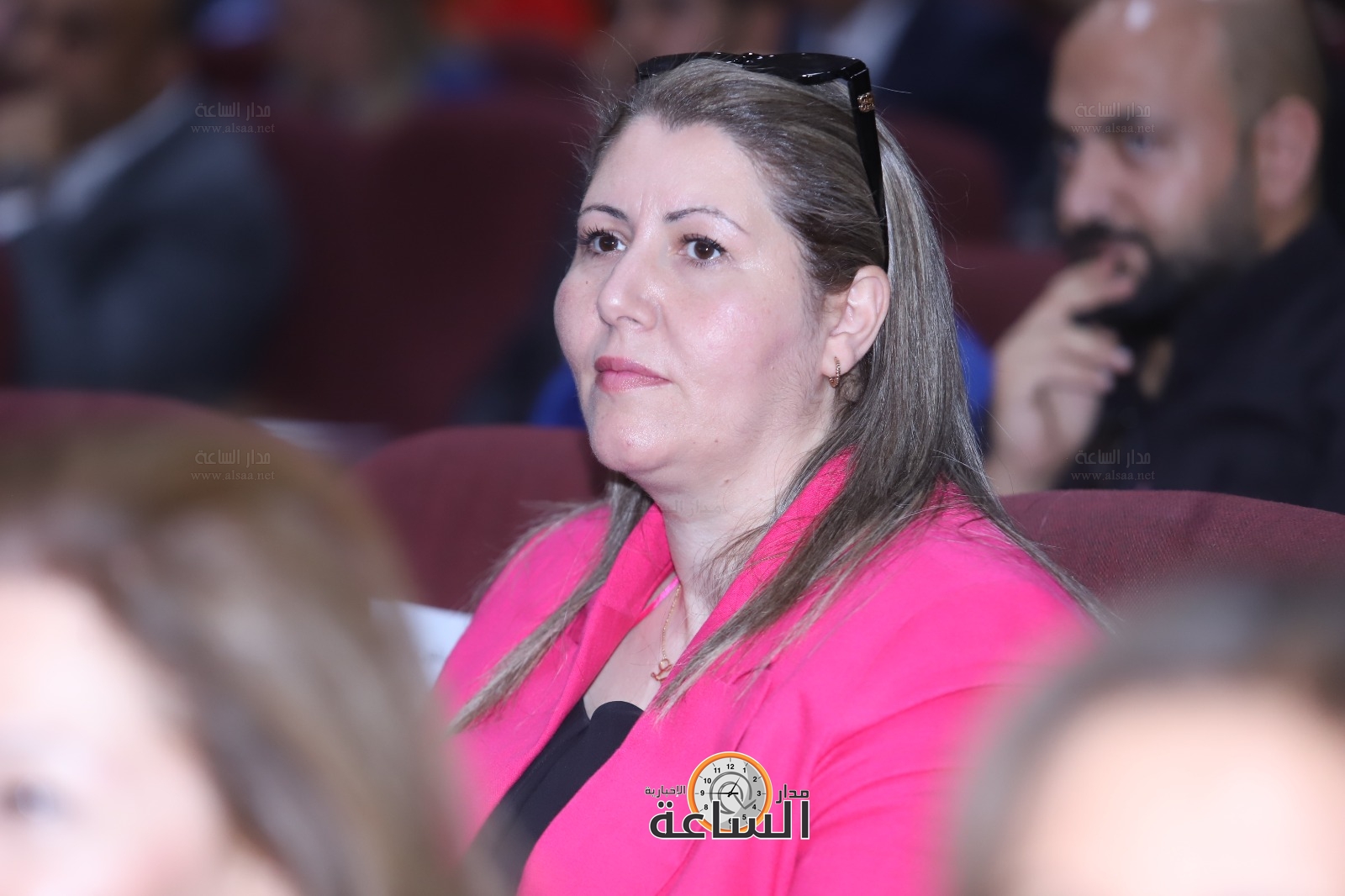 Madar Al-Saa Images 0.8990151635442032