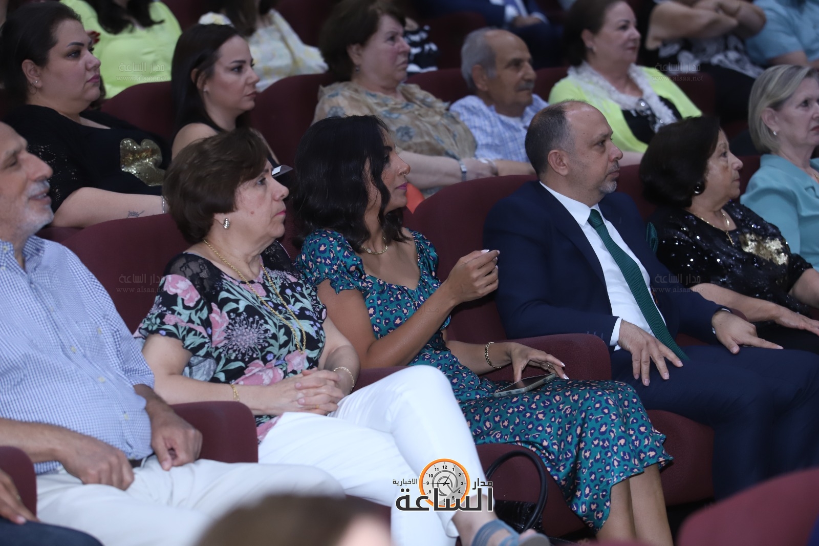 Madar Al-Saa Images 0.9816200118599931