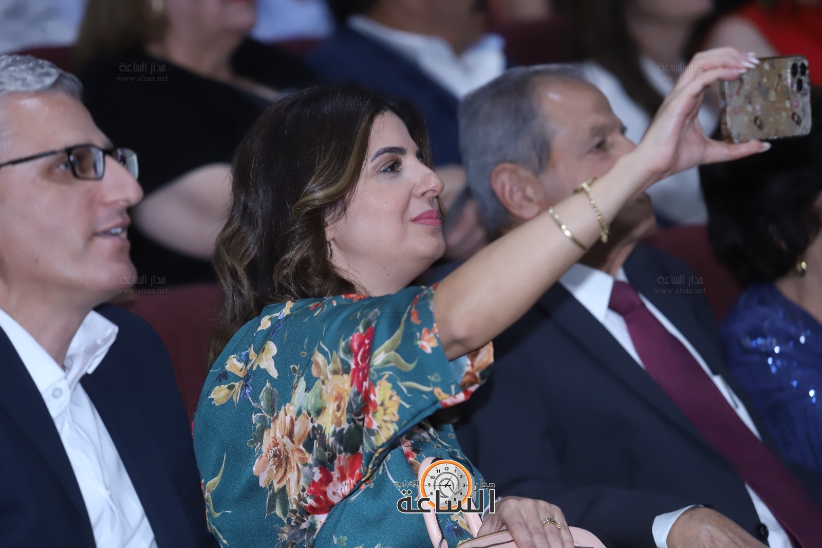 Madar Al-Saa Images 0.9883828189031818