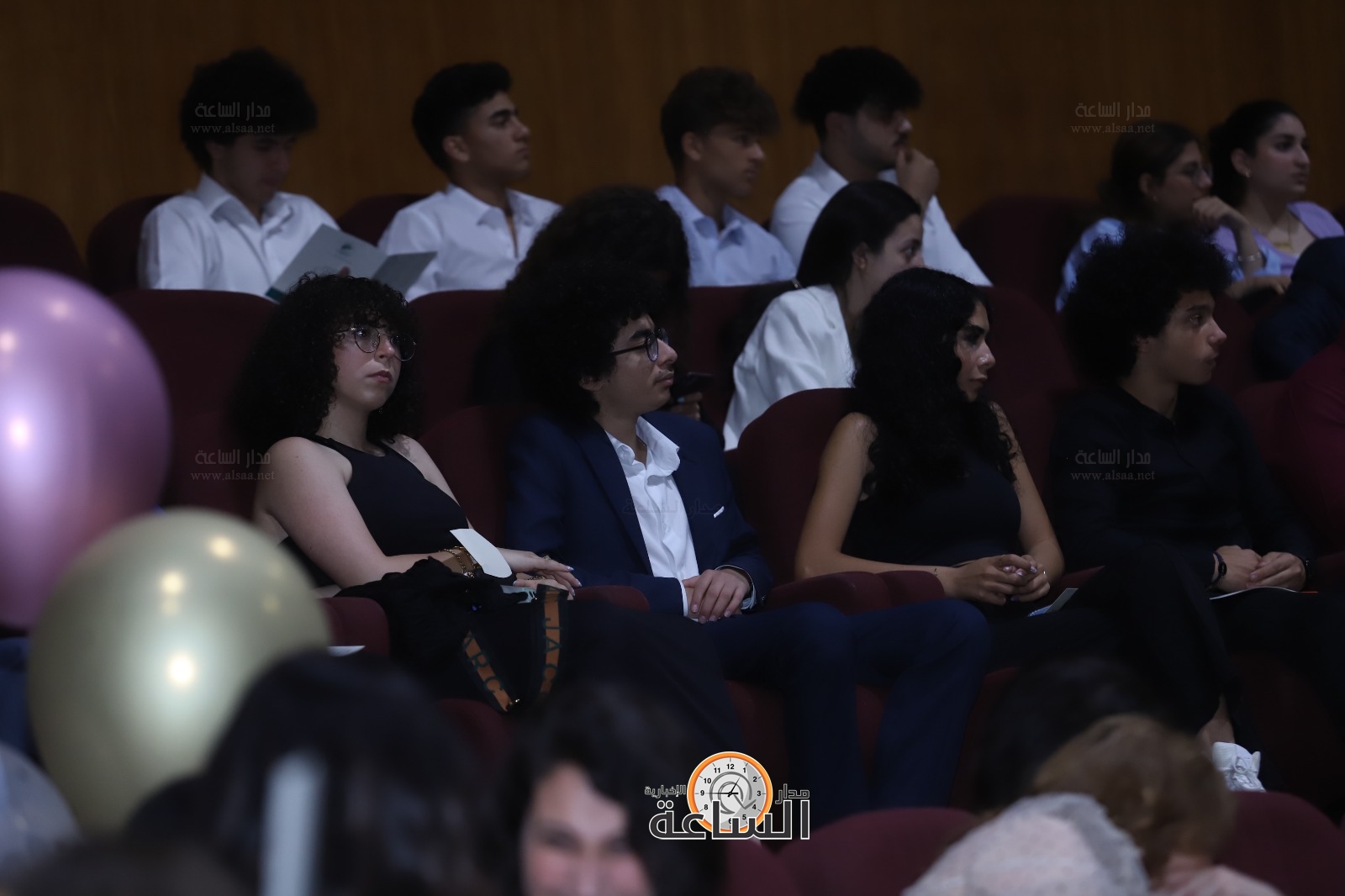 Madar Al-Saa Images 0.7044973353572015