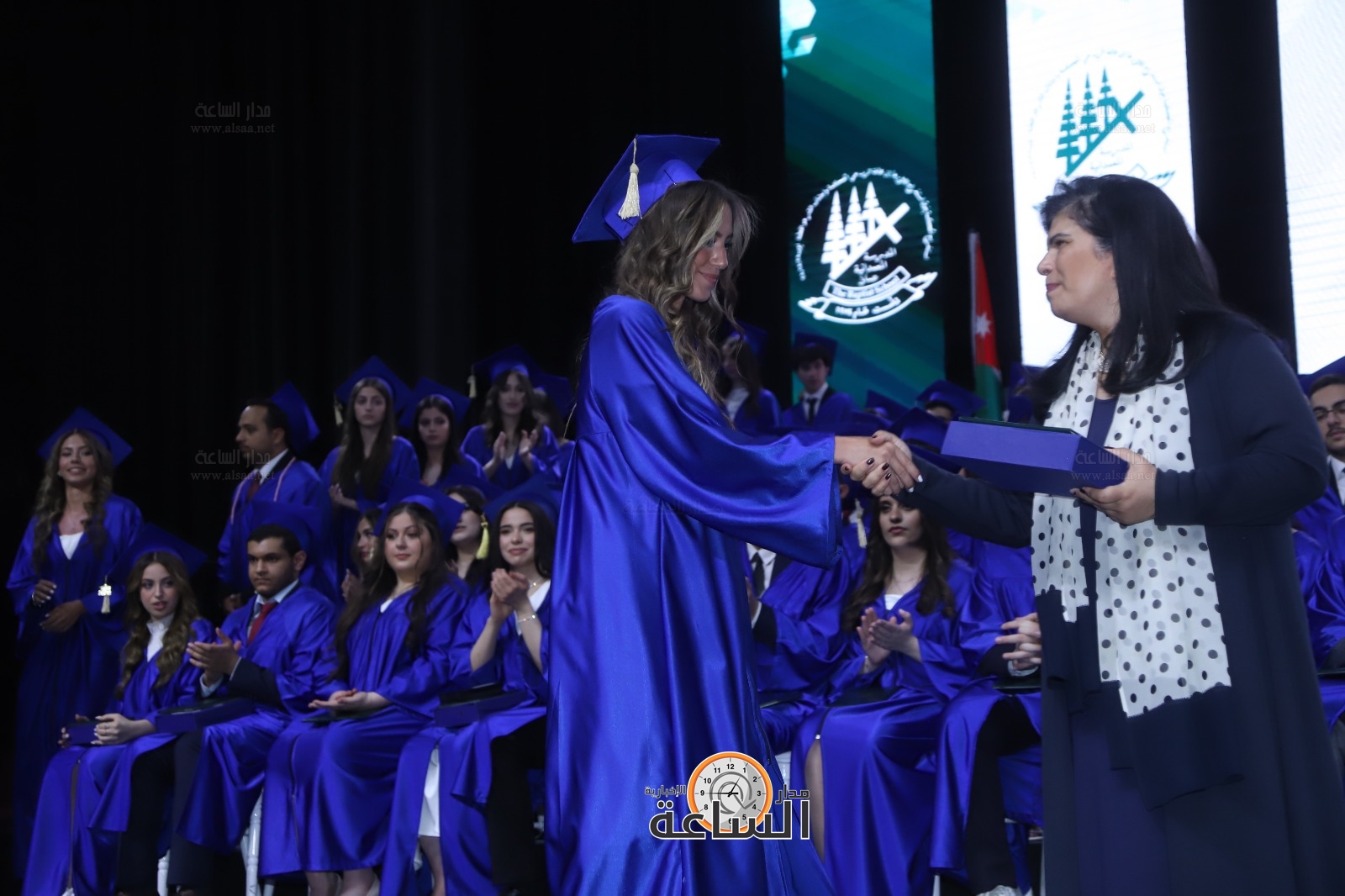 Madar Al-Saa Images 0.0314171348544634