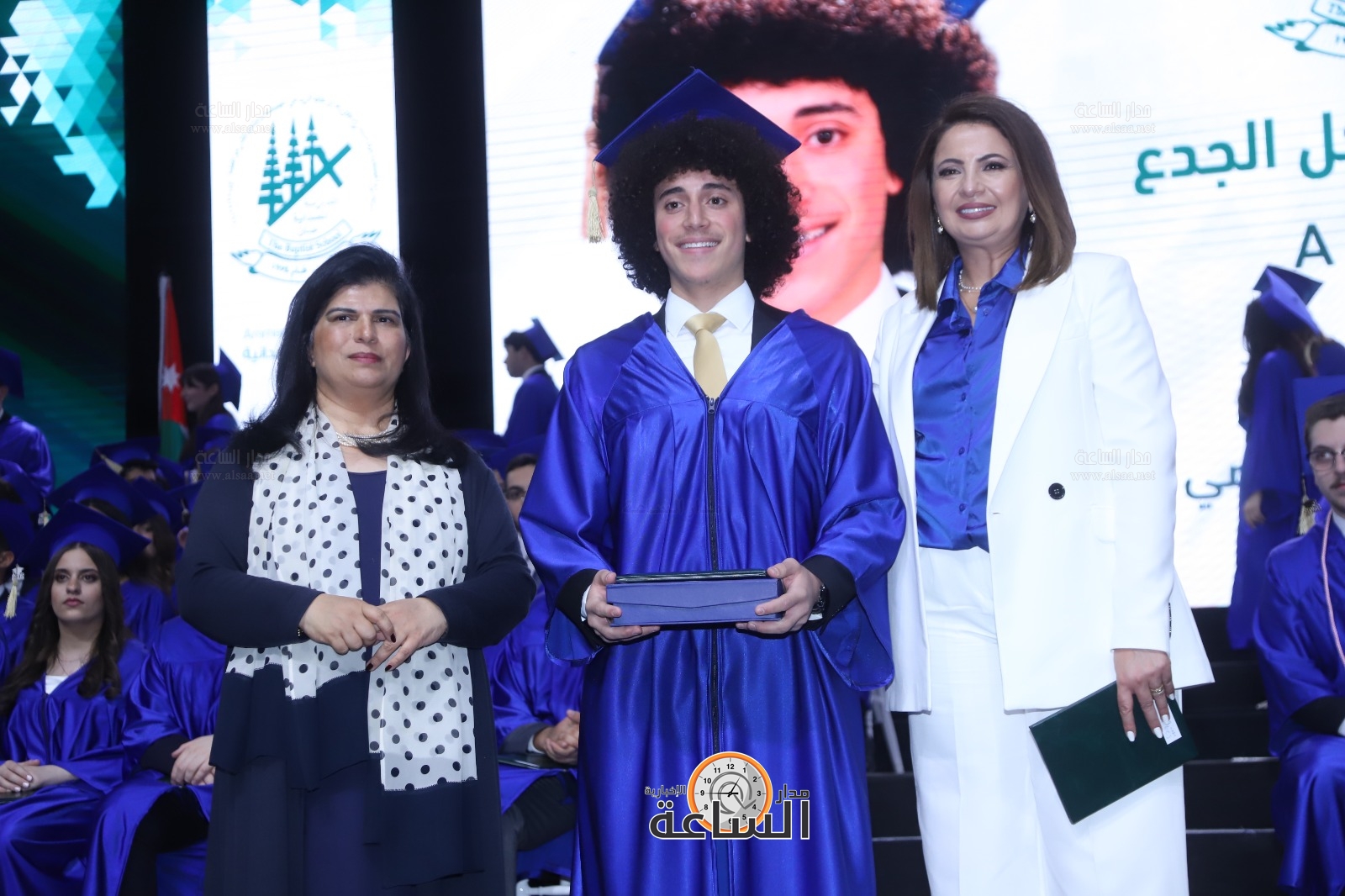 Madar Al-Saa Images 0.9061232232680643