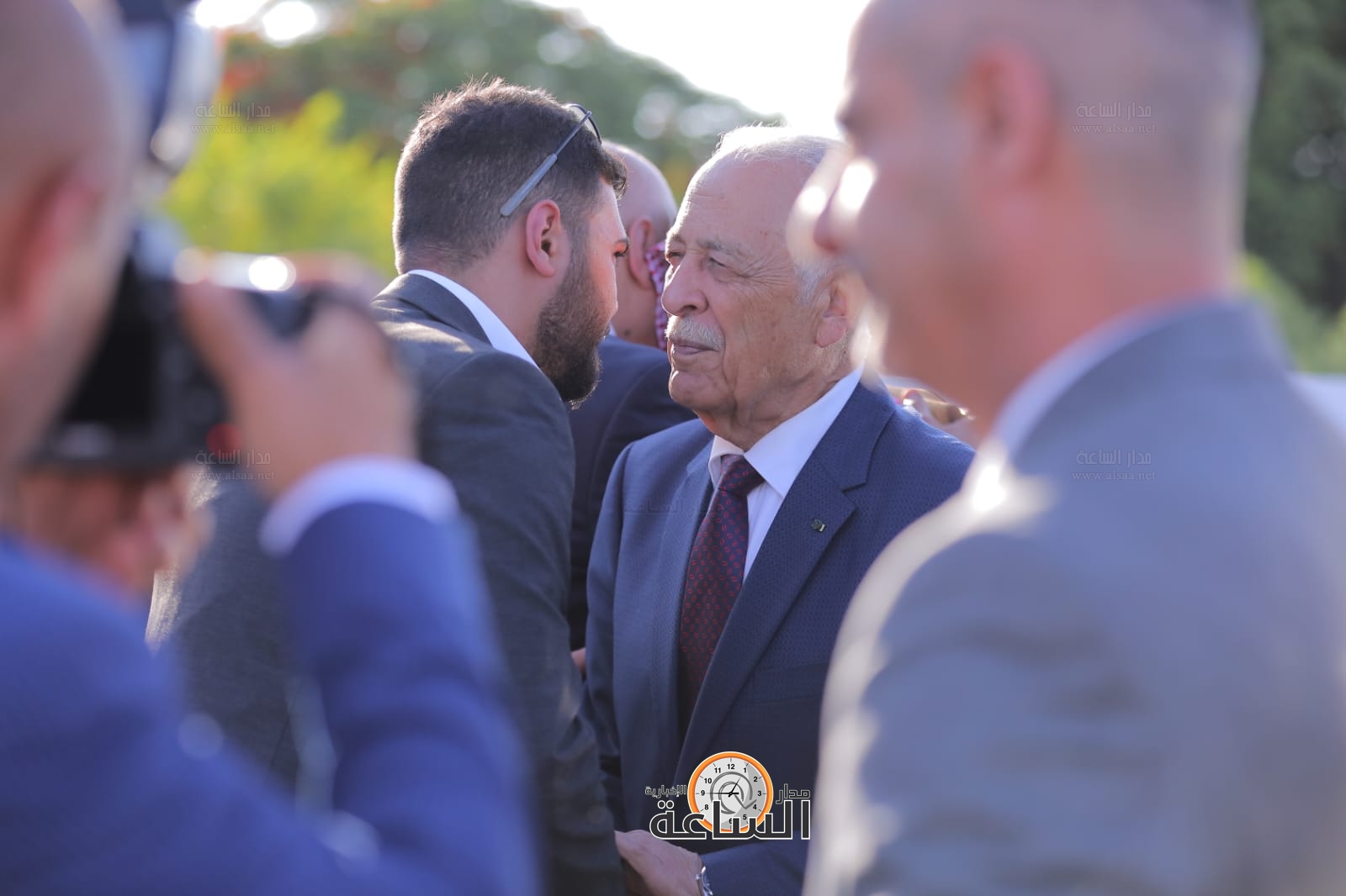 Madar Al-Saa Images 0.4530167855235787