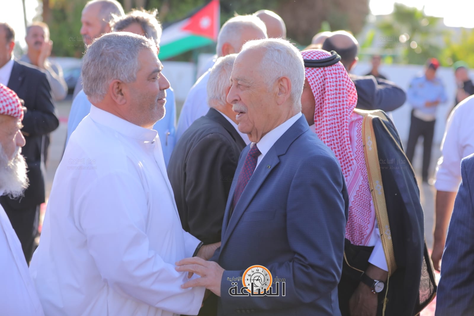 Madar Al-Saa Images 0.33513064122638725