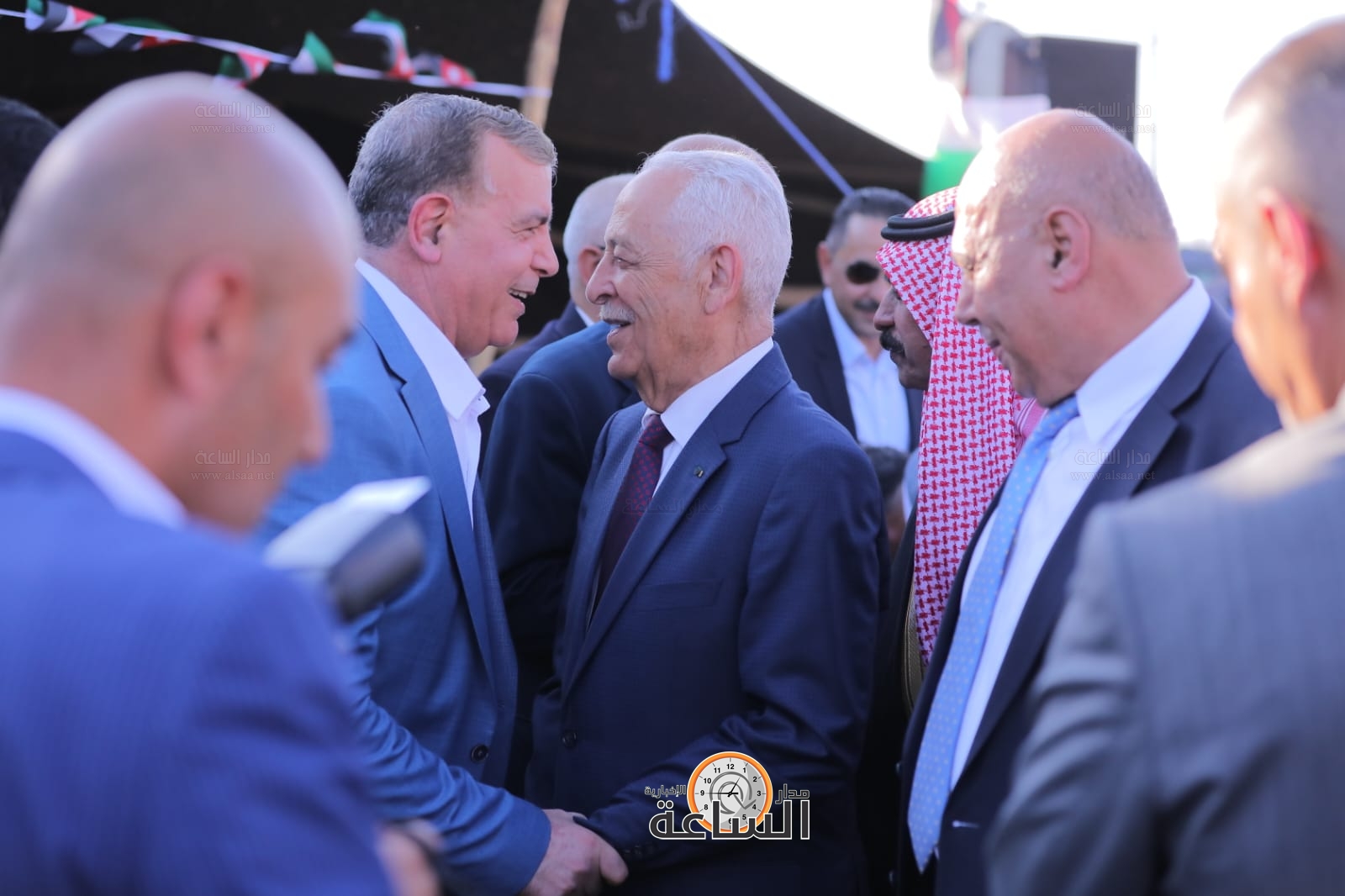 Madar Al-Saa Images 0.17477082840413483