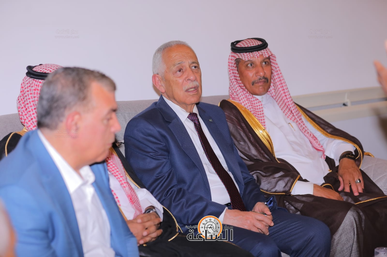 Madar Al-Saa Images 0.14979439333447508