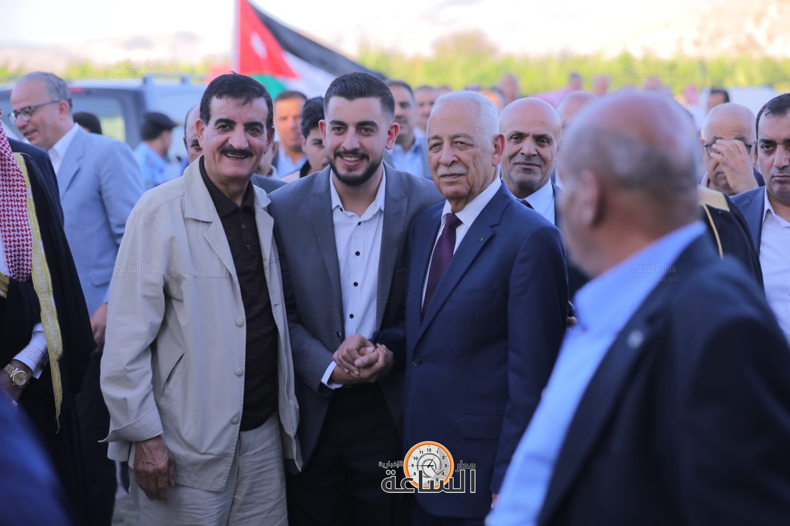 Madar Al-Saa Images 0.09105092118023372