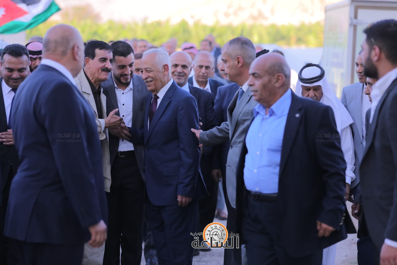 Madar Al-Saa Images 0.38425401973216644