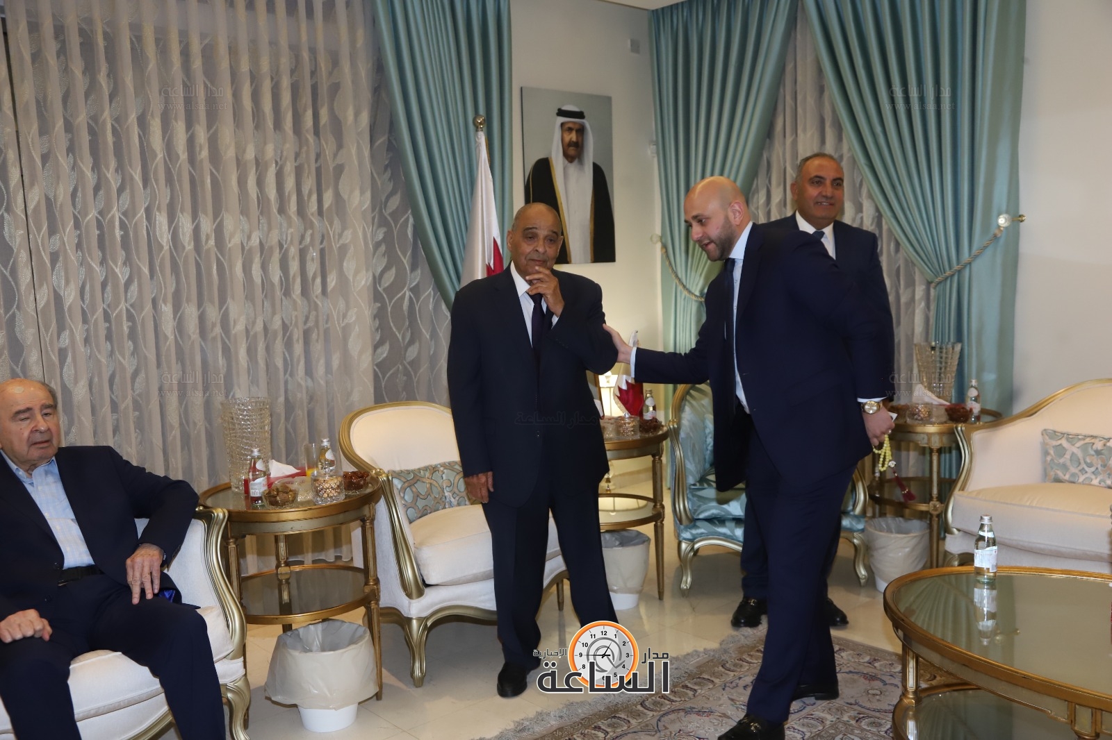 Madar Al-Saa Images 0.5666695543536019