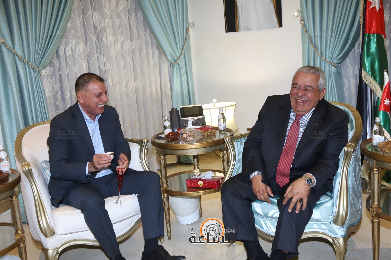 Madar Al-Saa Images 0.9514934764772174