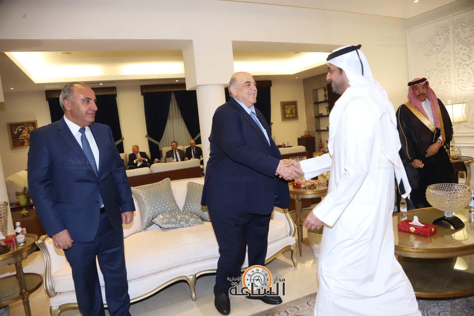 Madar Al-Saa Images 0.993733962229864