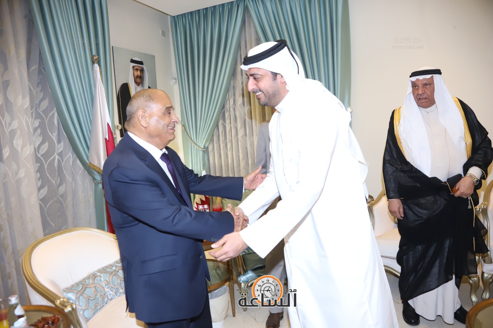 Madar Al-Saa Images 0.827833473656054