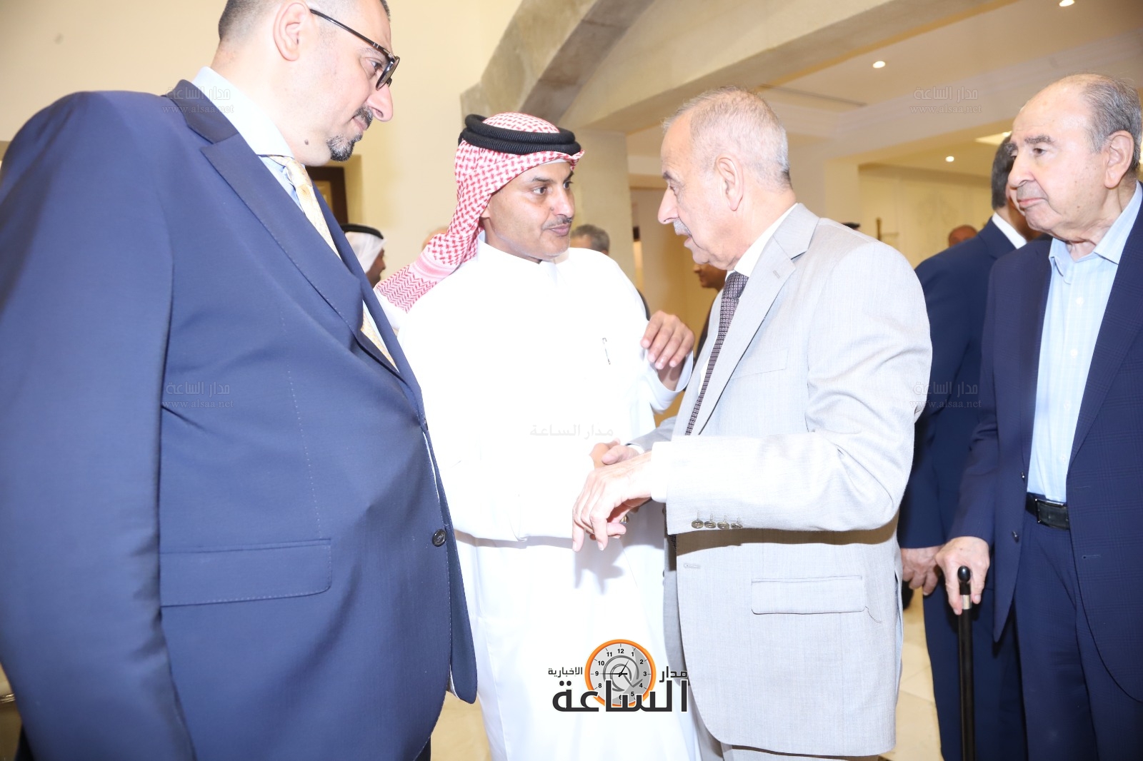 Madar Al-Saa Images 0.22964226617458816