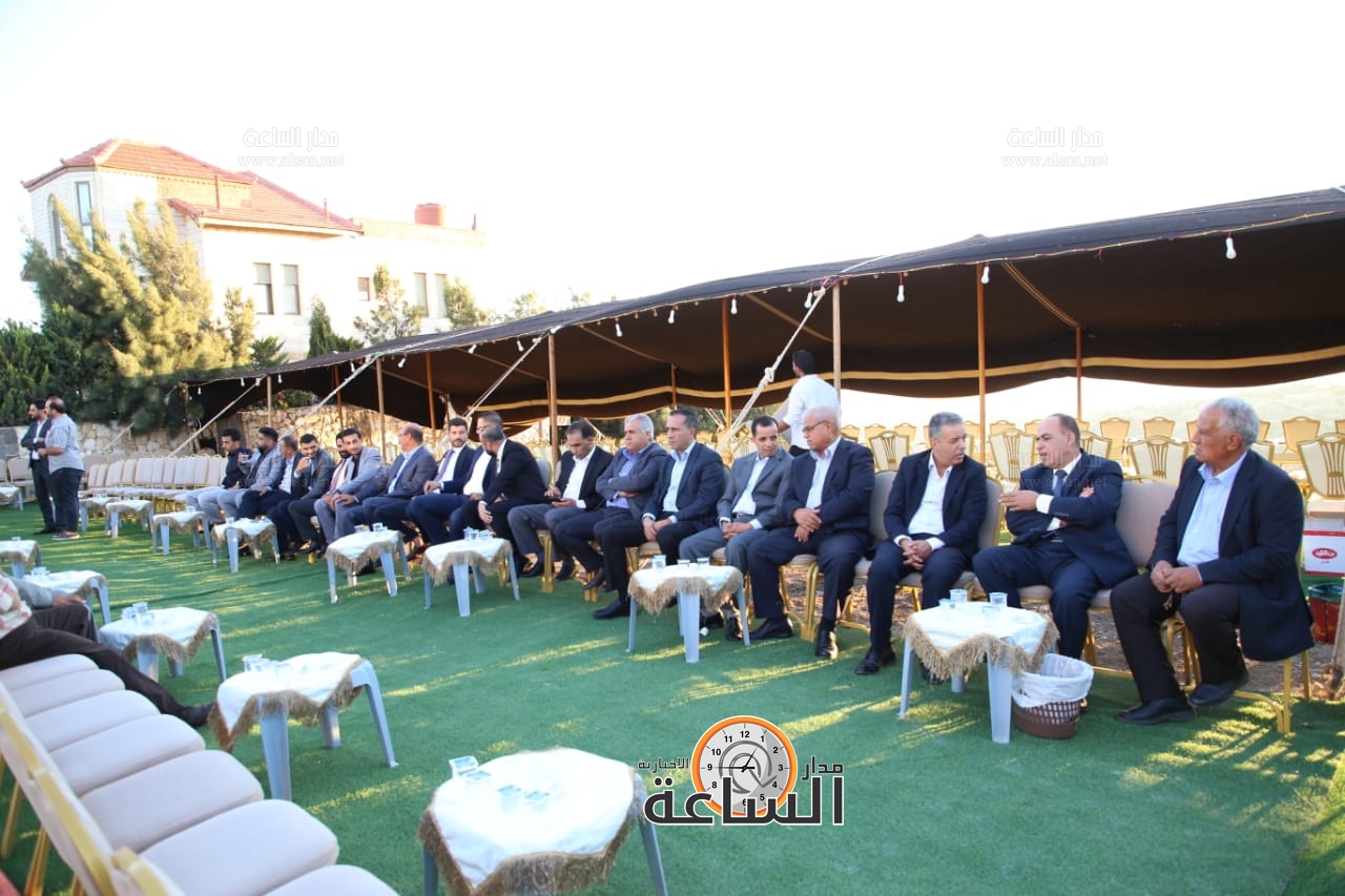 Madar Al-Saa Images 0.6162062161752015