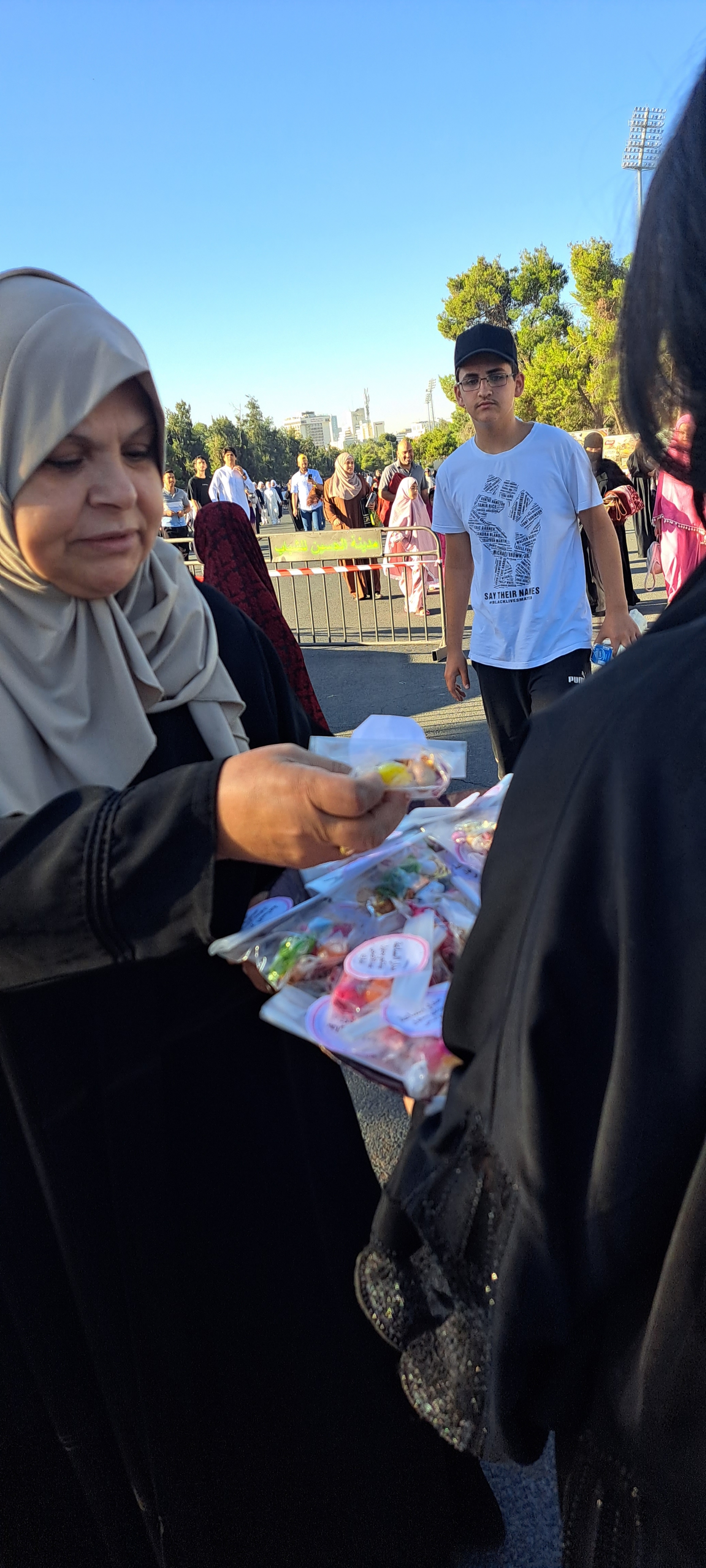 Madar Al-Saa Images 0.11010892175618181