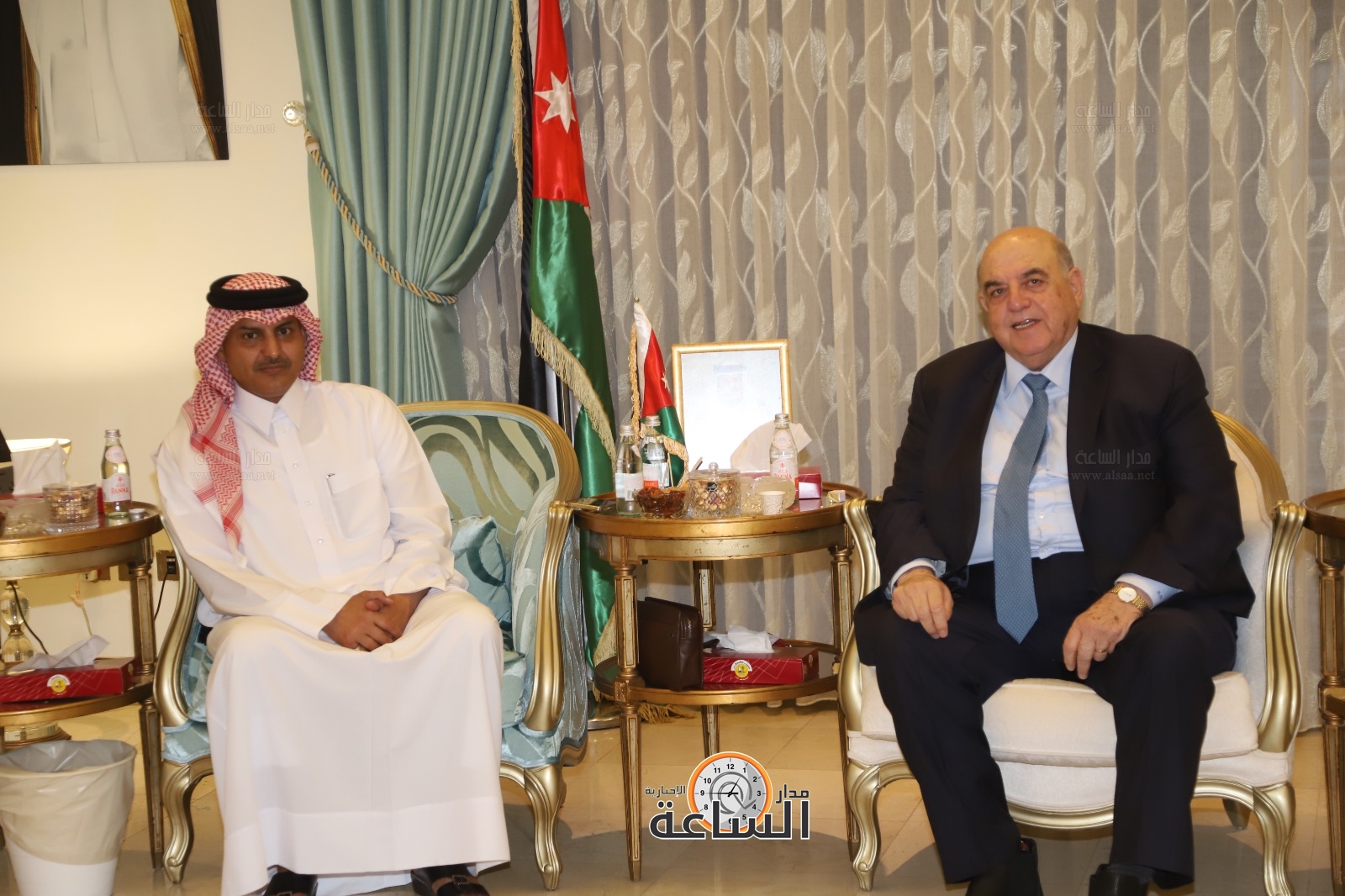 Madar Al-Saa Images 0.7642118628929633