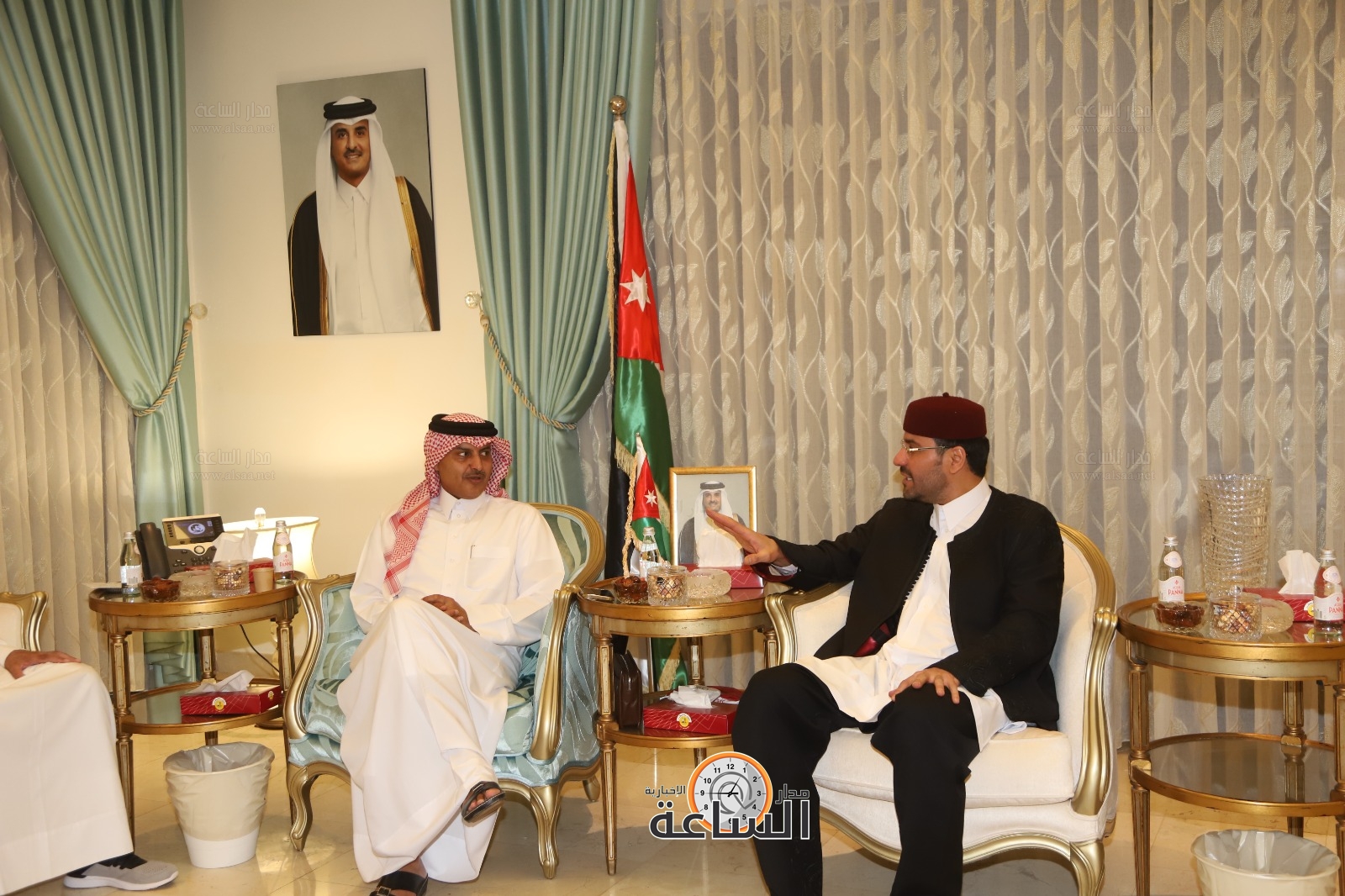 Madar Al-Saa Images 0.4959086865373119