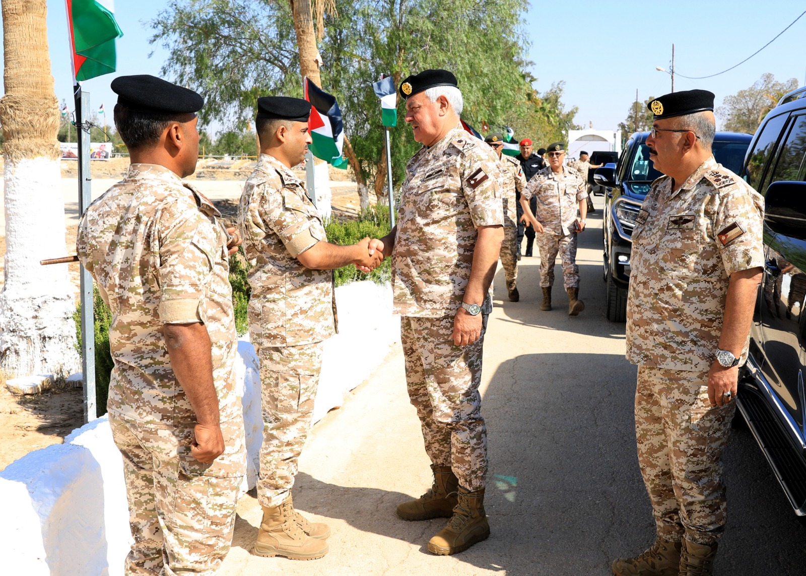 Madar Al-Saa Images 0.4920380831018638