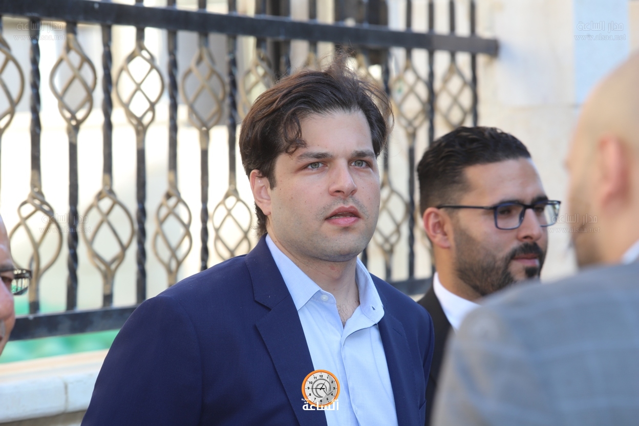 Madar Al-Saa Images 0.8879815932474595