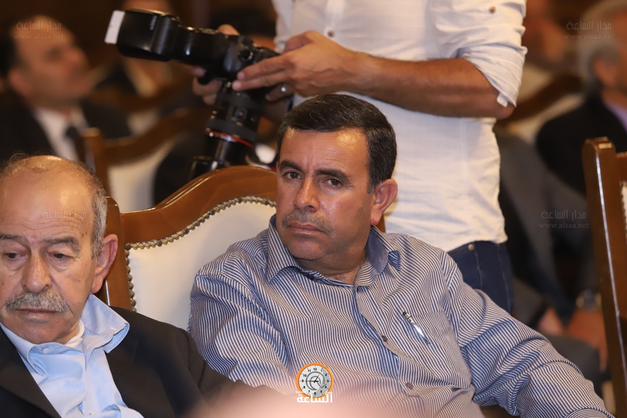 Madar Al-Saa Images 0.3302549142816249