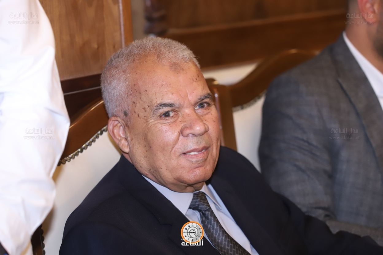 Madar Al-Saa Images 0.4786987242908234