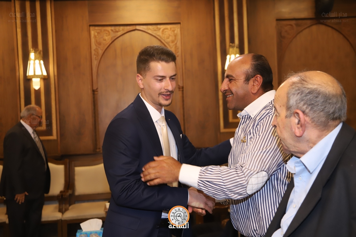 Madar Al-Saa Images 0.19996707409282988