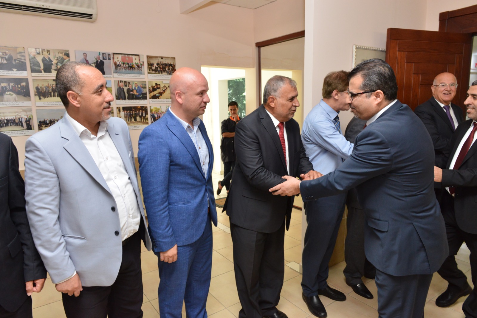 Madar Al-Saa Images 0.7834985746400343