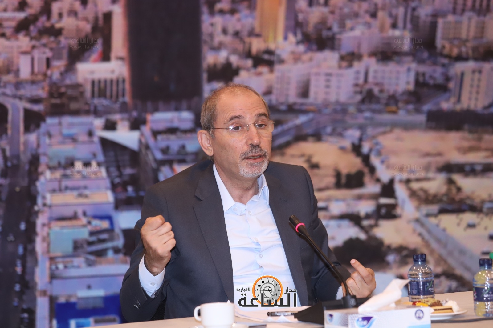 Madar Al-Saa Images 0.8377210649414333