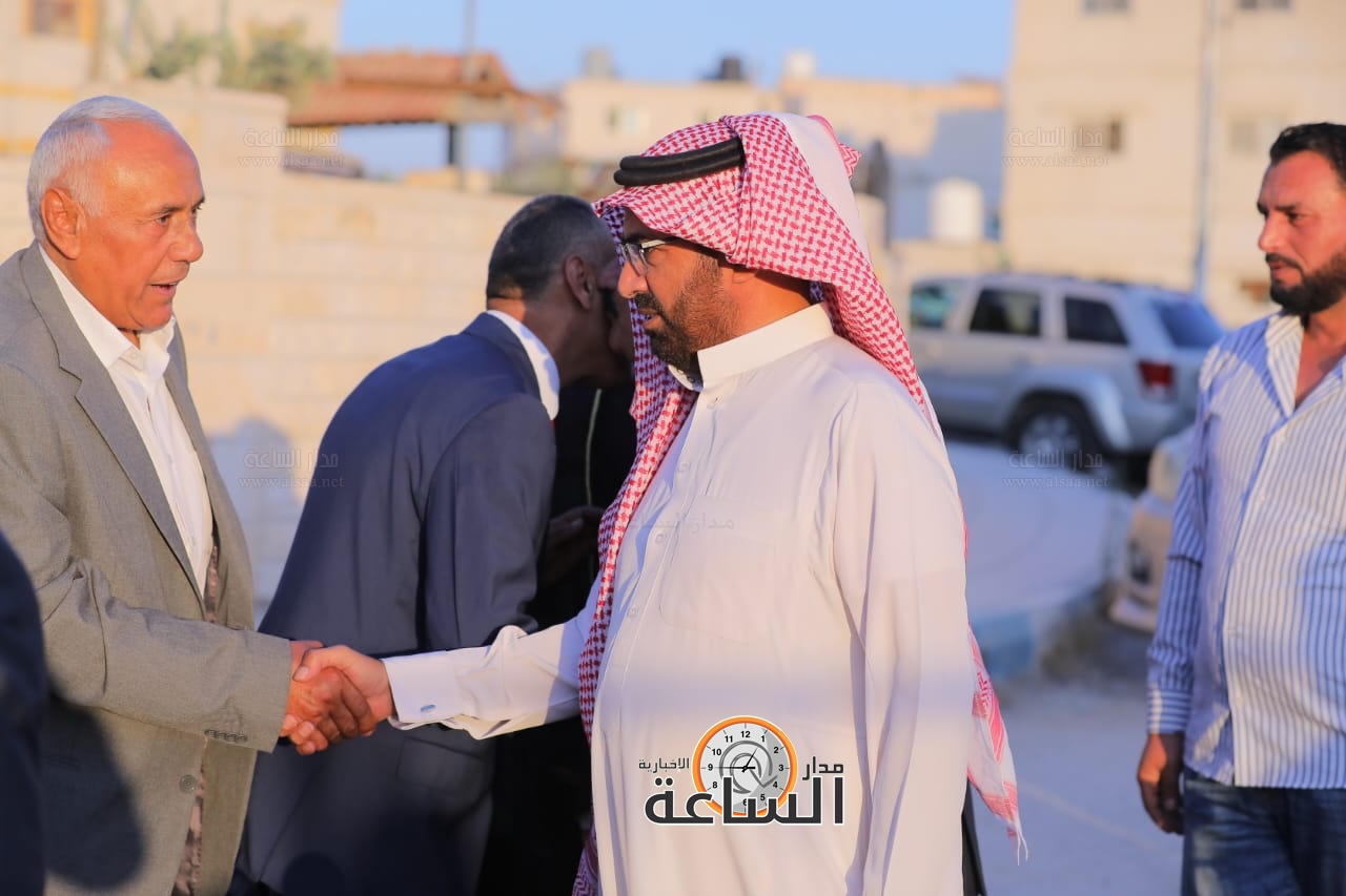 Madar Al-Saa Images 0.17056216395008095