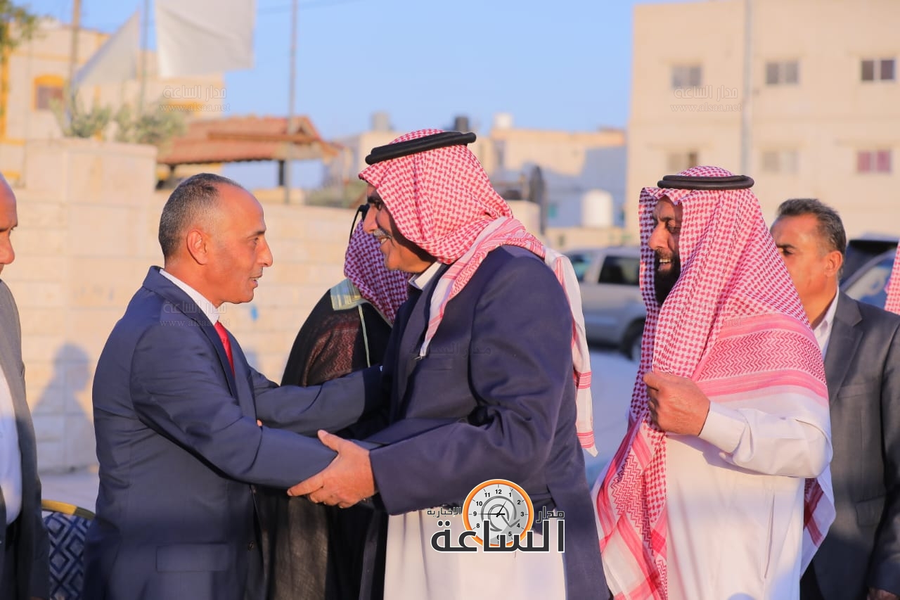 Madar Al-Saa Images 0.03208789394783684